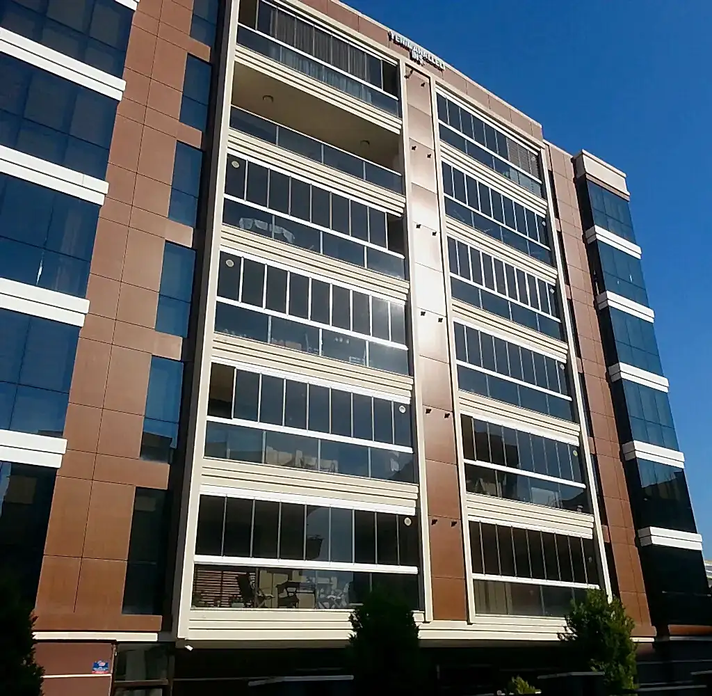 Cam balkon uygulaması